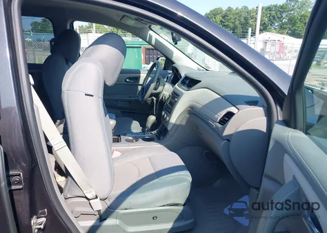 2017 Chevrolet Traverse Ls из США, поврежденный, VIN 1GNKRFED6HJ245640